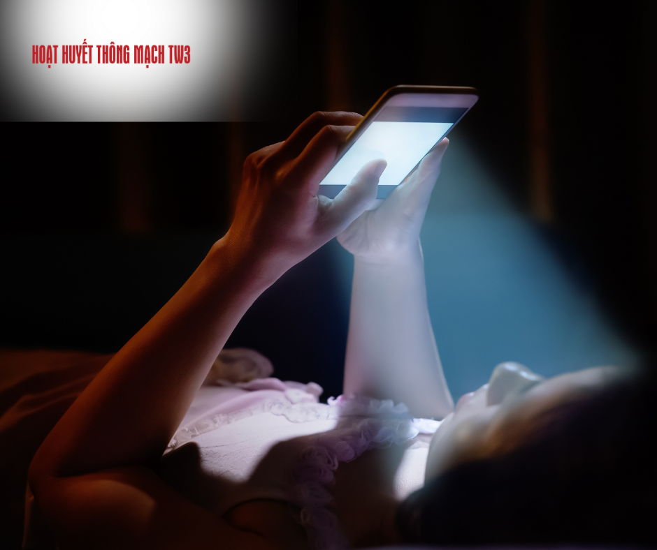 ánh sáng từ điện thoại có thể khiến chúng ta bị mất ngủ